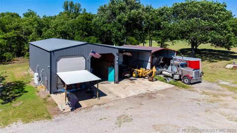 Photo of 21651 N County Road 3384, Stratford, OK 74872 (MLS # 2617259)