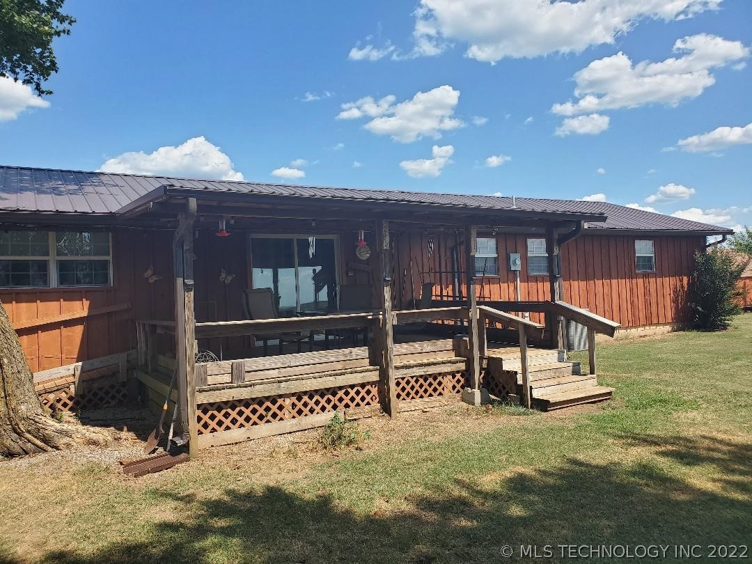 Photo 5 of 41 of 1423 W Frontage Road house