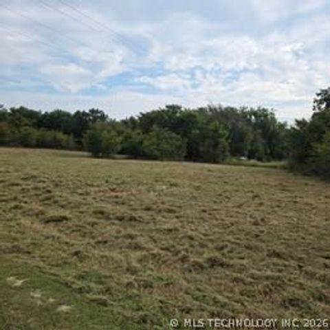 Live Oak Drive Kingston OK 73439