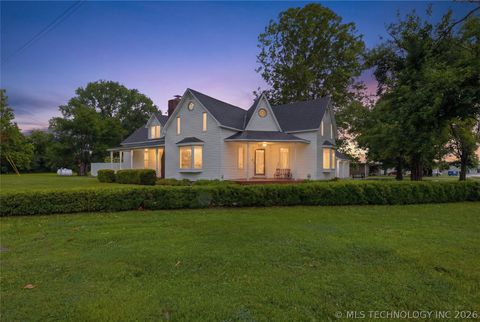 Photo of 401 E Main Street, Adair, OK 74330 (MLS # 2622807)