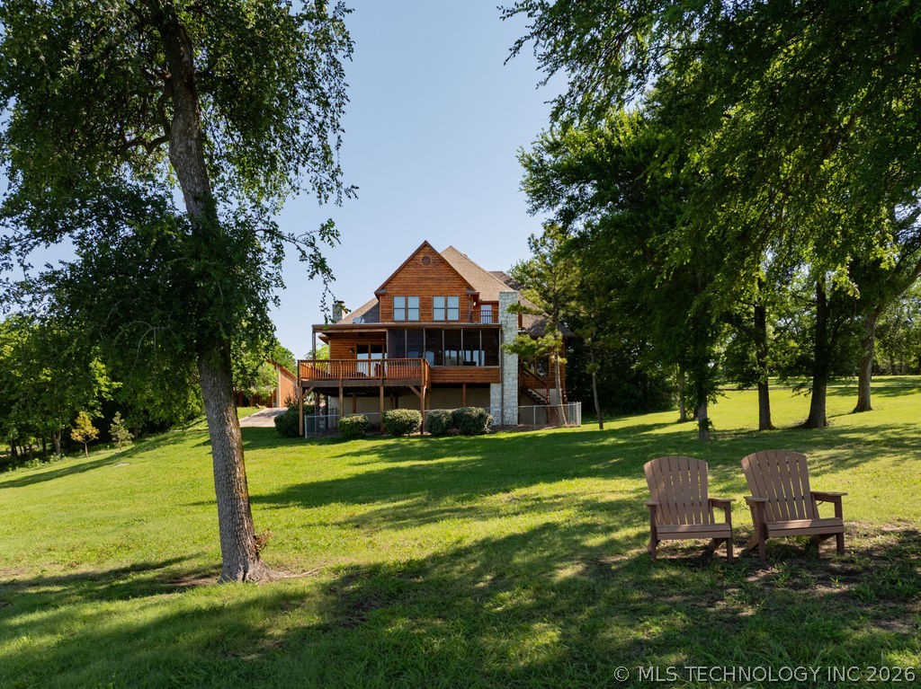 8925 Lake View