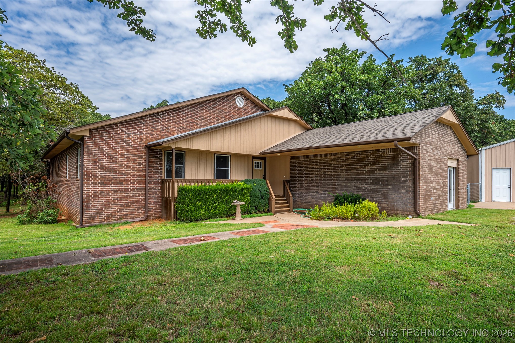 Photo 1 of 49 — 4412 E Grandstaff Road, Cushing, OK 74023
