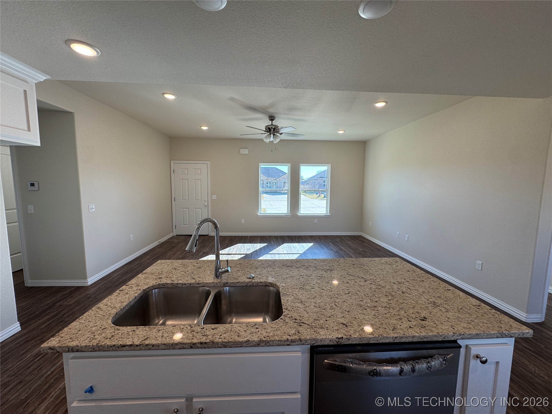 508 Honeysuckle Lane