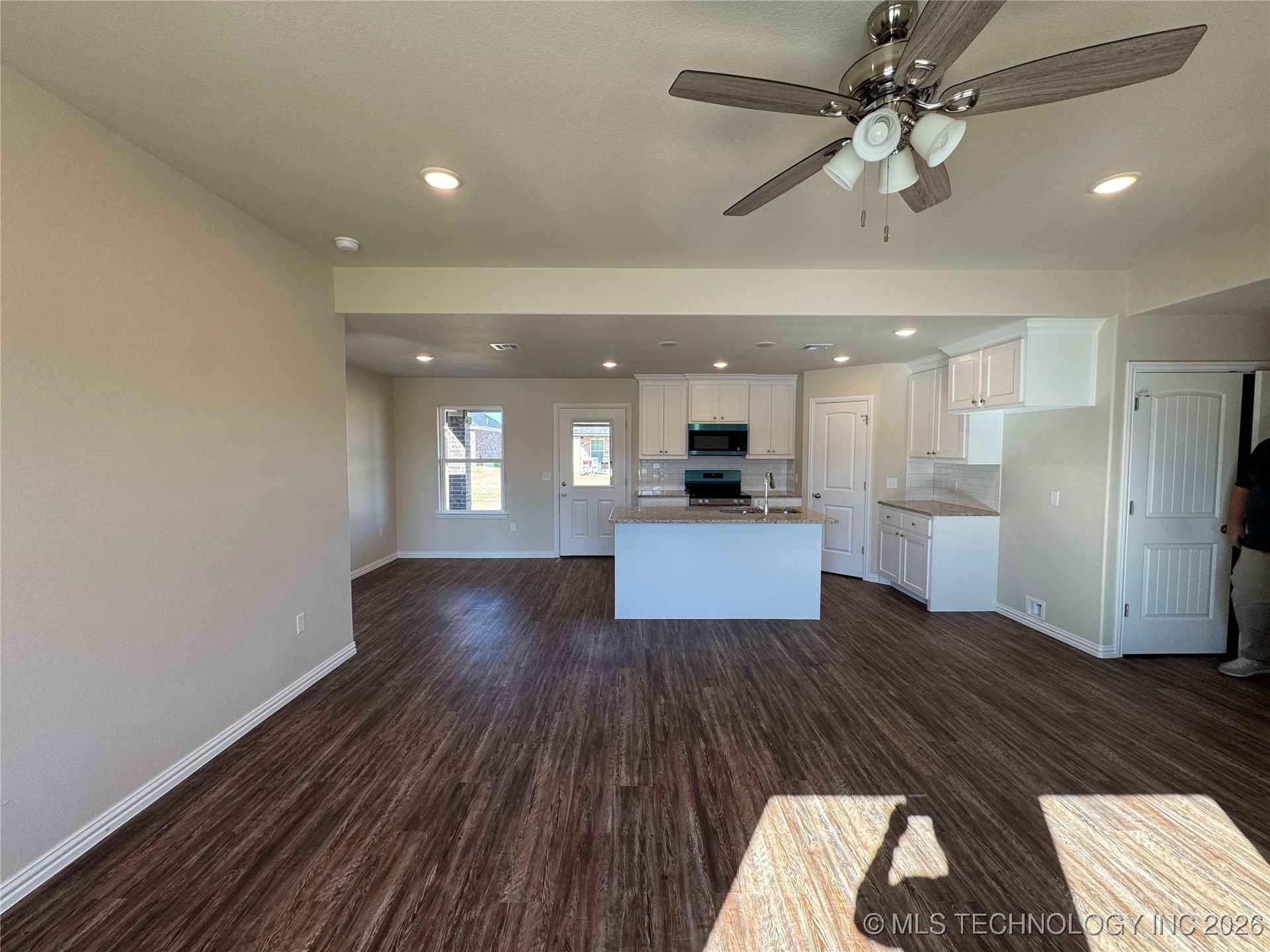 508 Honeysuckle Lane