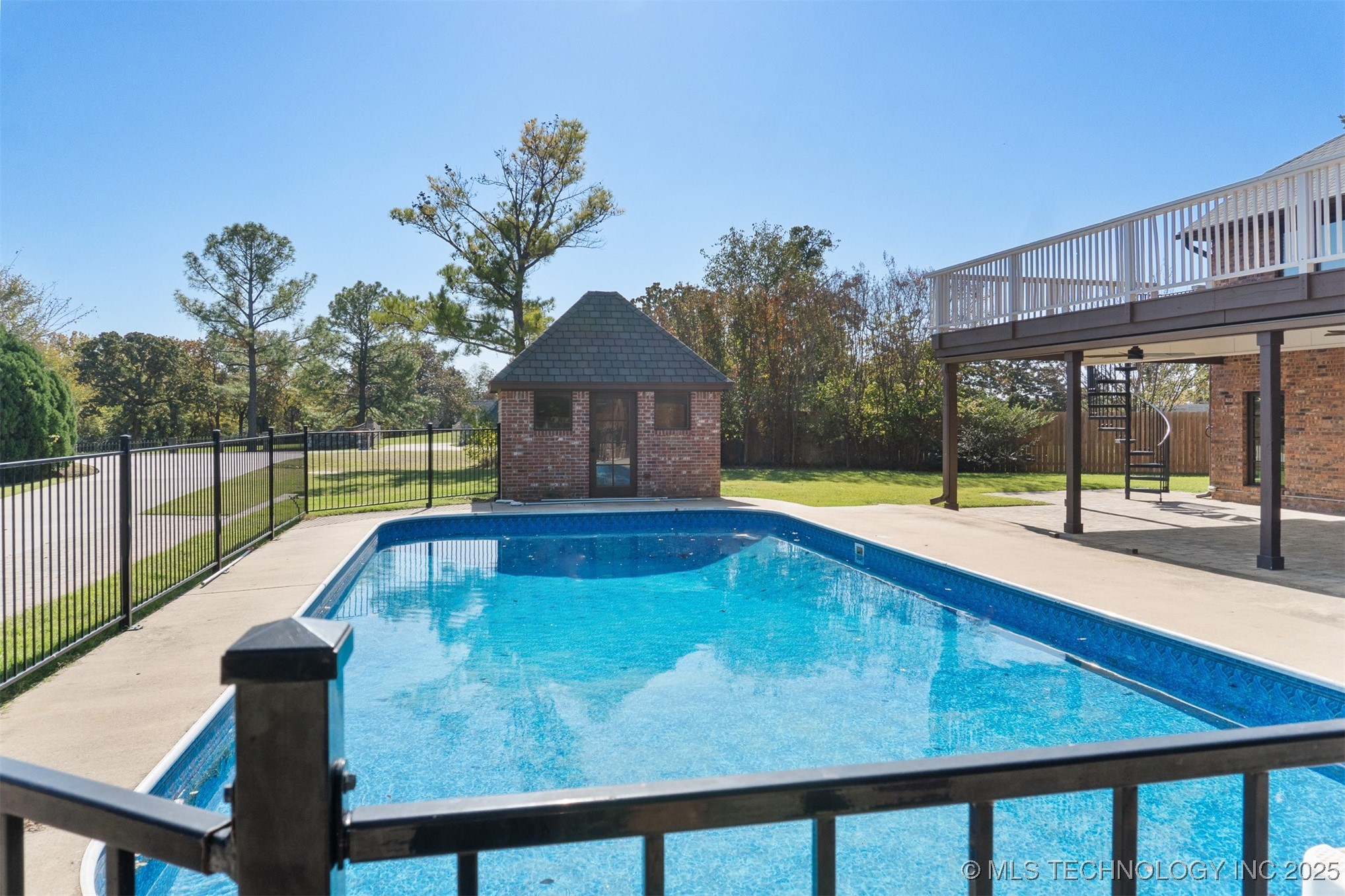 3002 Quail Ridge Circle