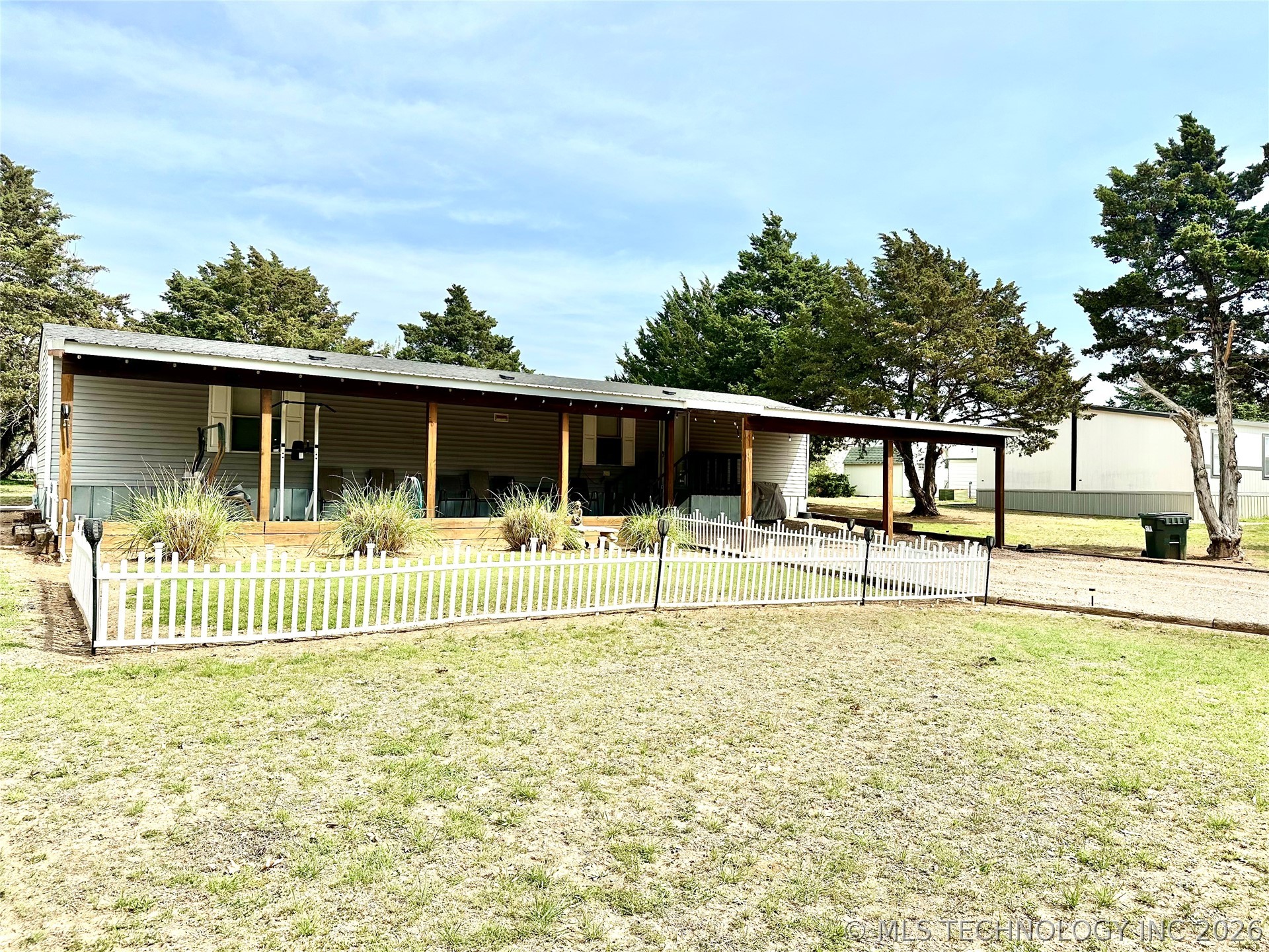 Photo 1 of 20 — 506 Northwest Drive, Sulphur, OK 73086