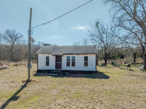 17314 E Farris Cemetery  OK 74525