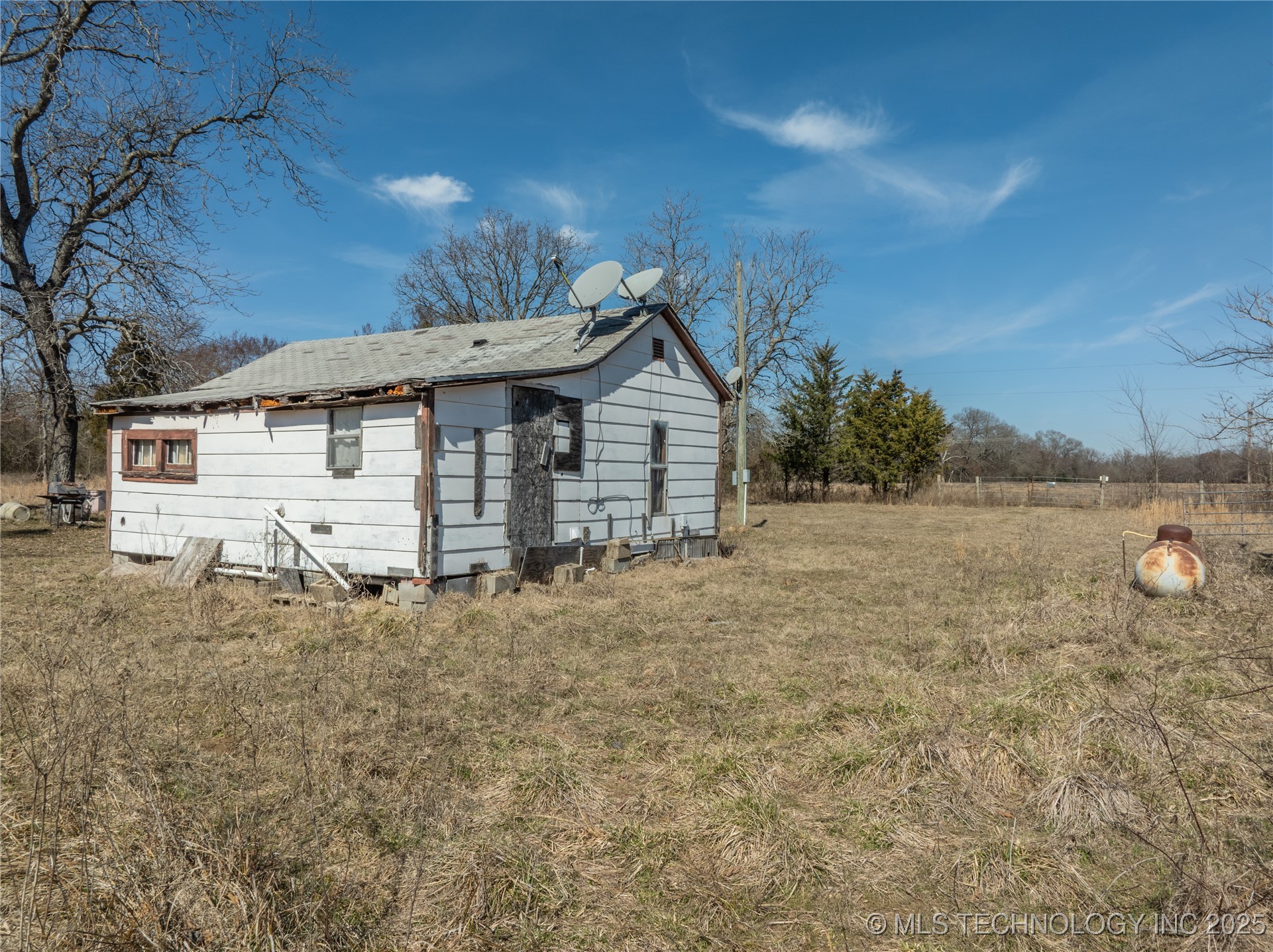 17314 E Farris Cemetery