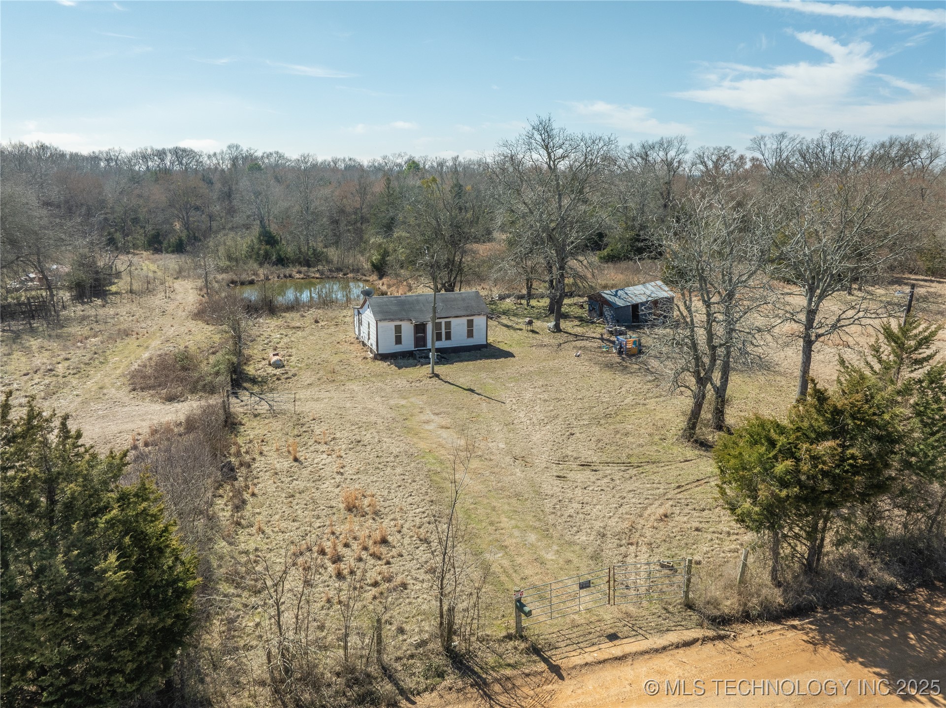 17314 E Farris Cemetery