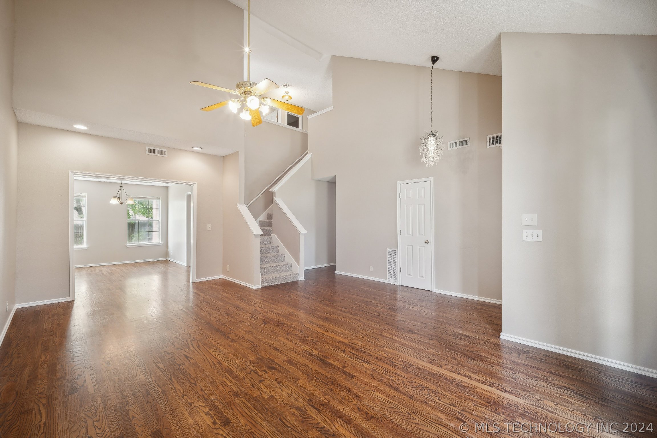 Photo 6 of 42 of 1704 E Fir Drive house
