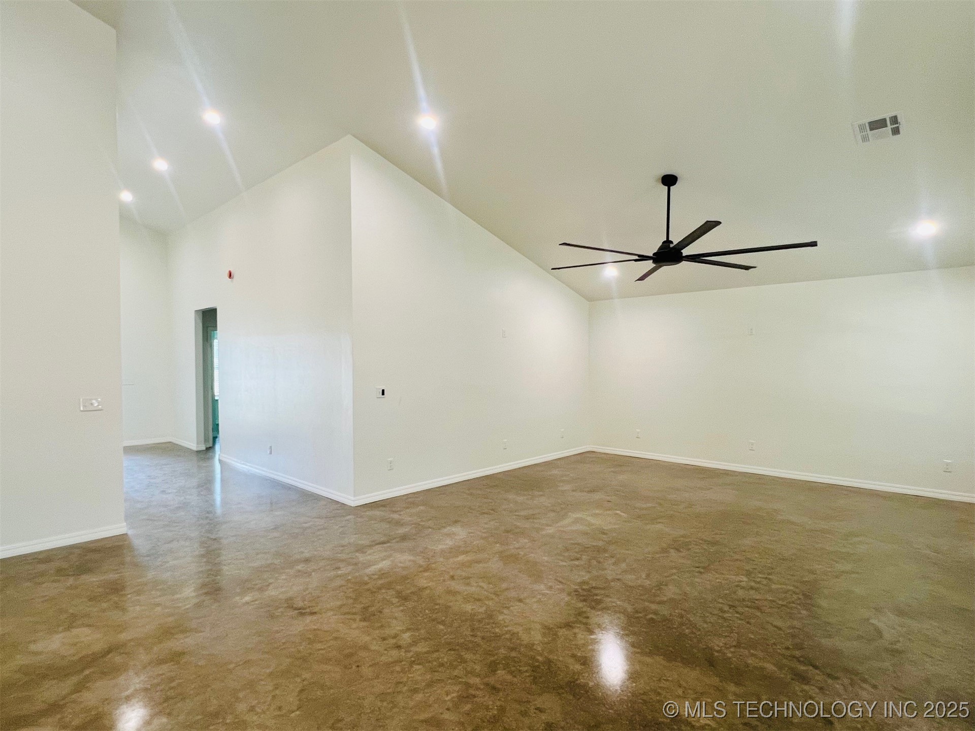 11921 Xander Lane