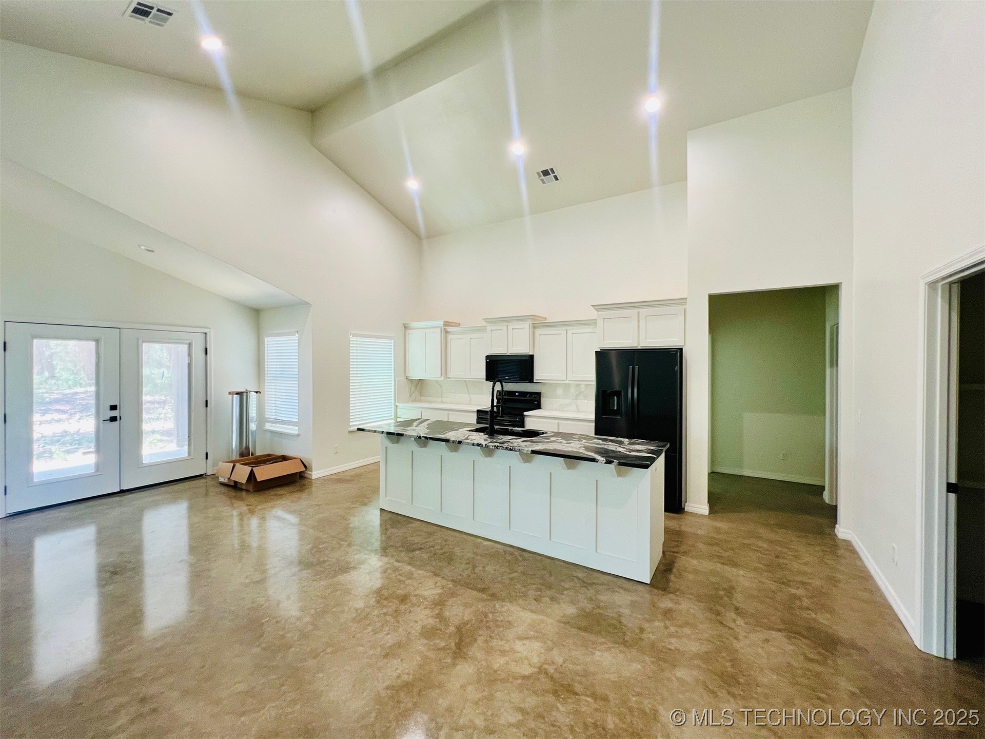 11921 Xander Lane