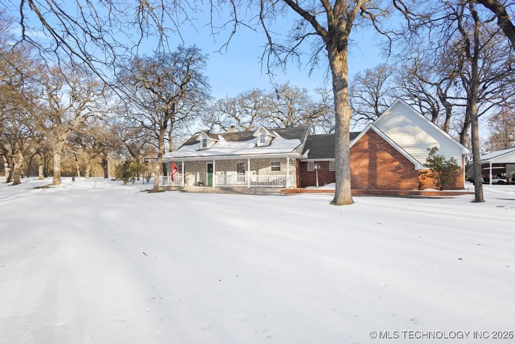 11952 N Woodlands Circle