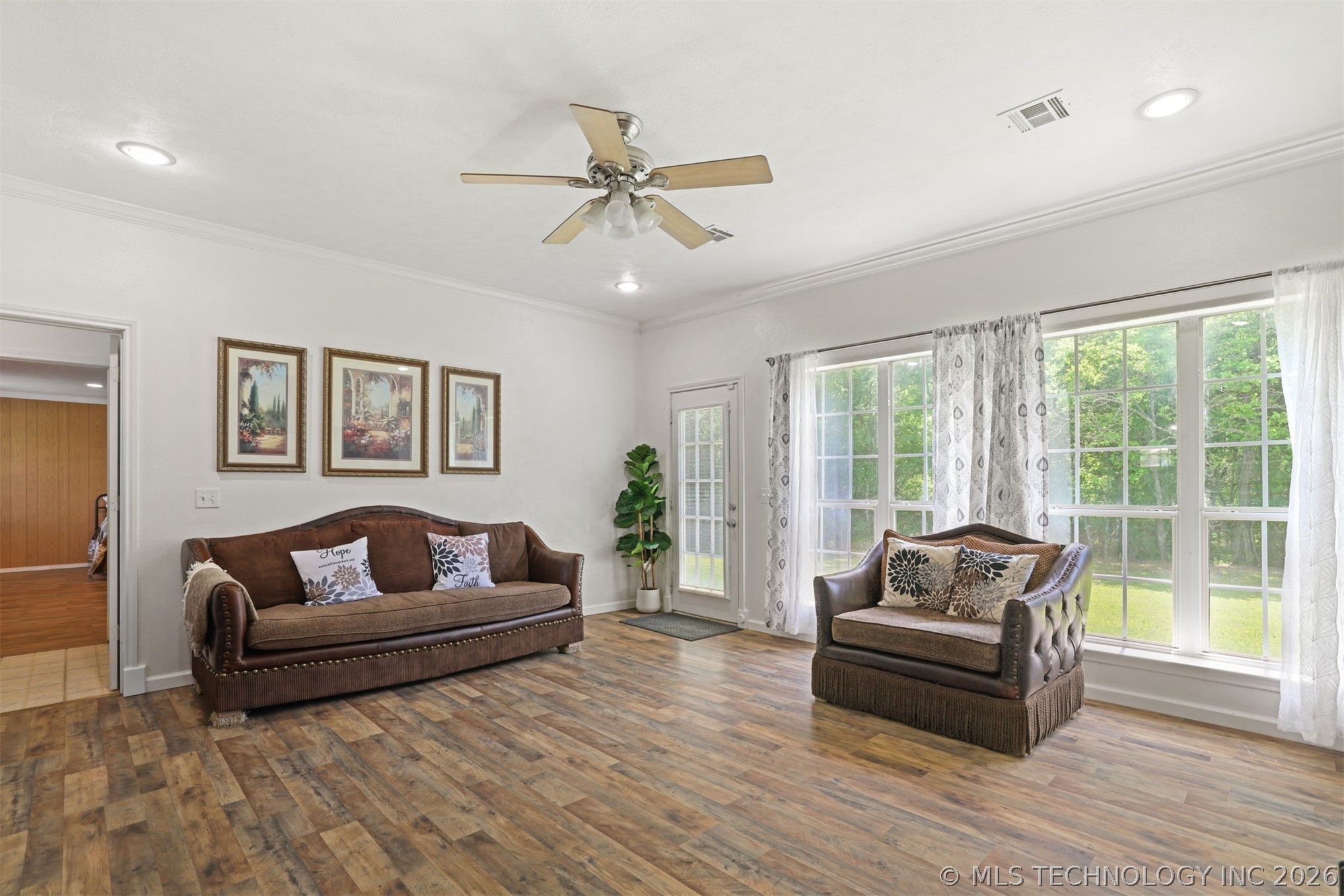 7221 Garden Oak Drive