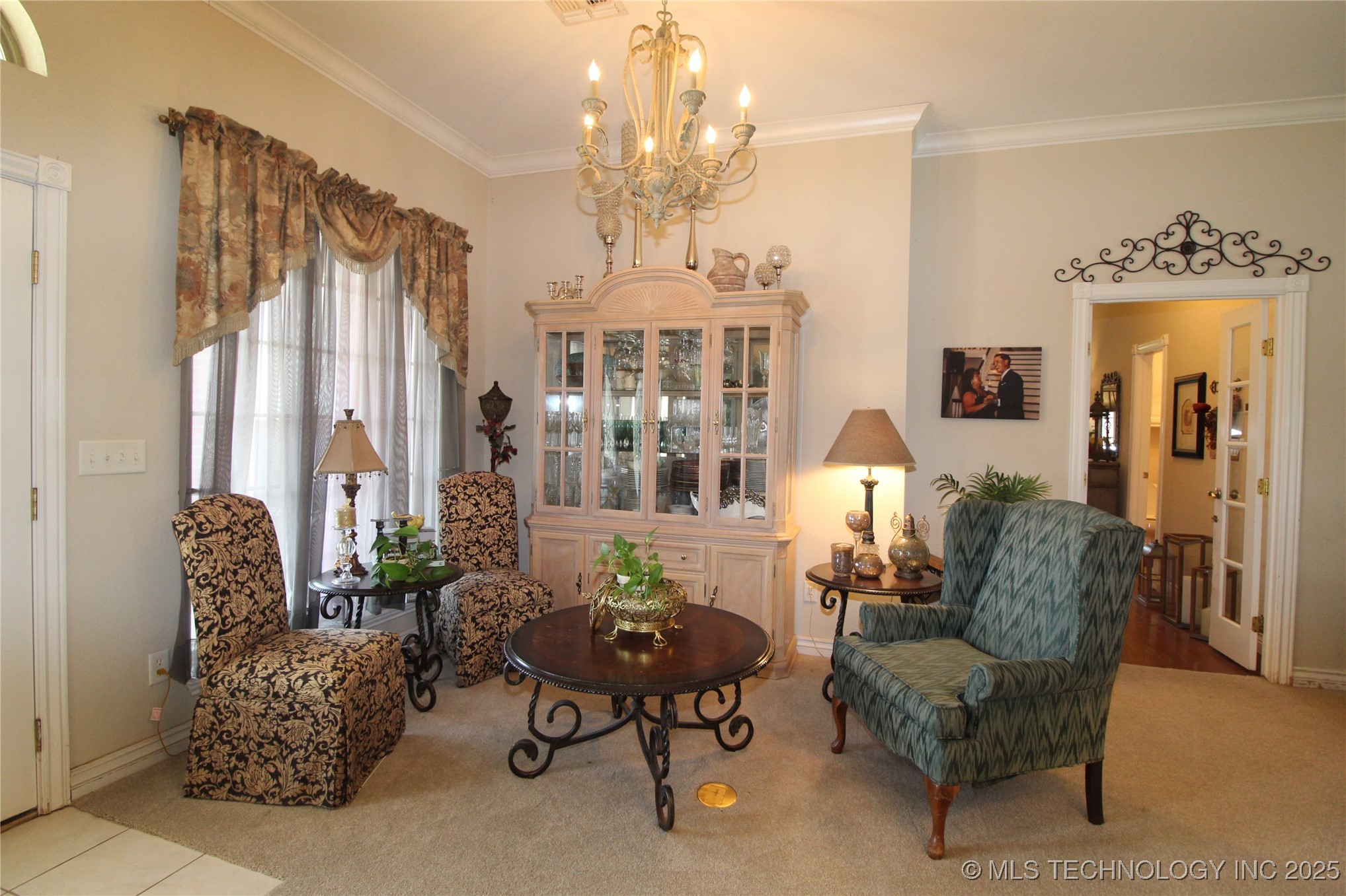 3955 Ridge