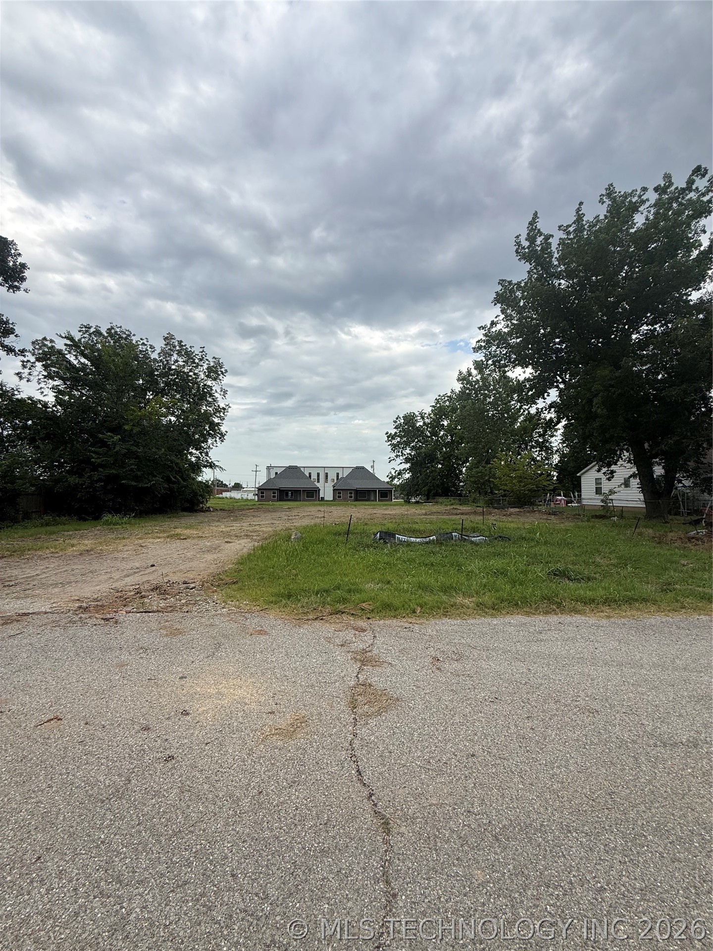 Photo 1 of 2 — 210 W 1st Street, Owasso, OK 74055