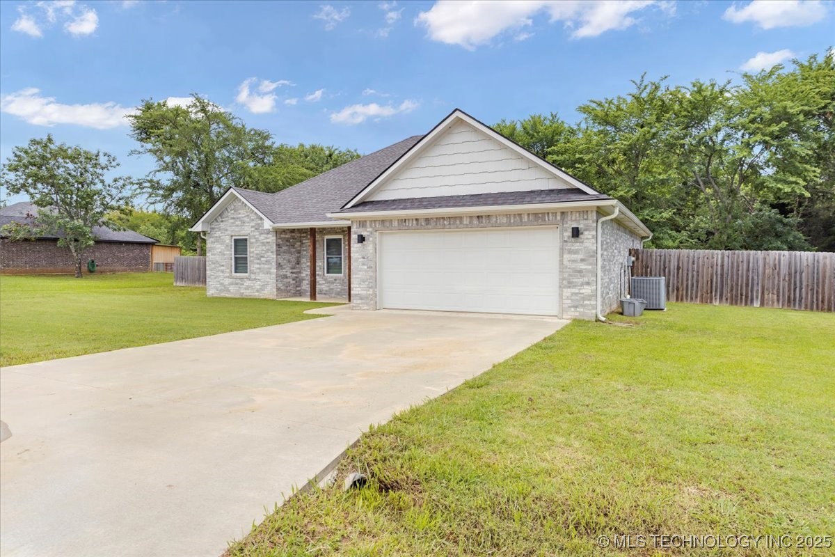 153 Founders Lane