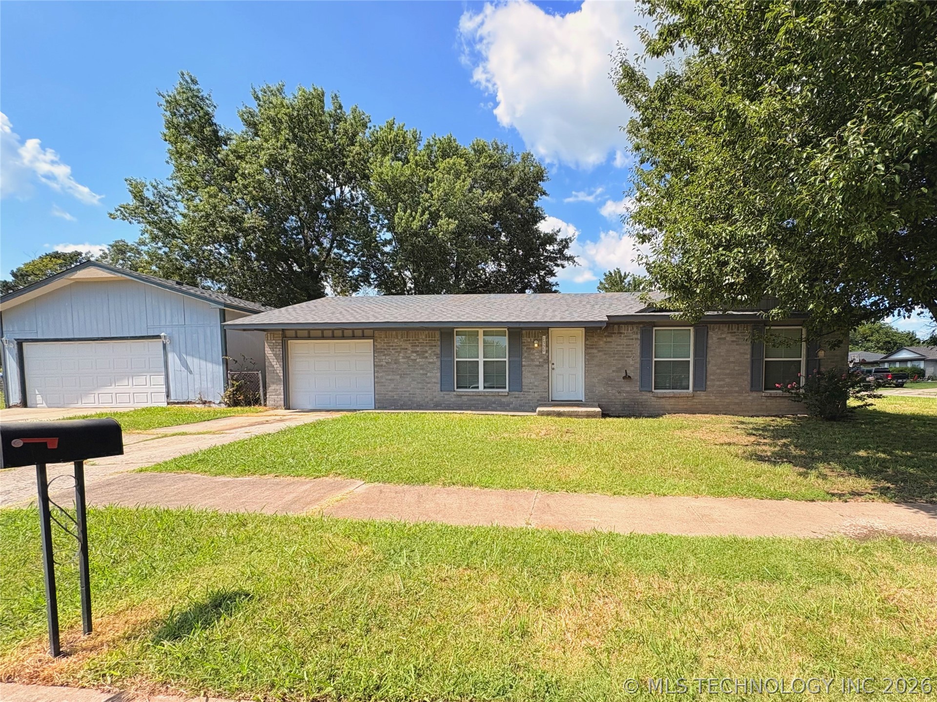 Photo 1 of 30 — 1329 NE 3rd Place, Pryor, OK 74361