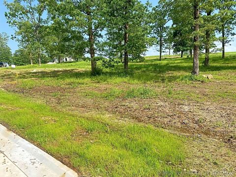 Photo of 770 Winsor Place, Tahlequah, OK 74464 (MLS # 2617415)