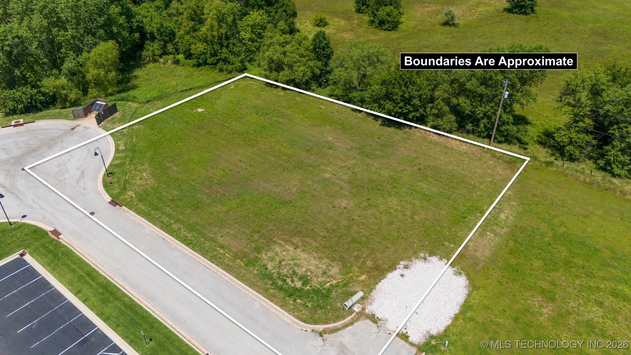 Photo 1 of 10 — 12805 E 101st Place, Owasso, OK 74055