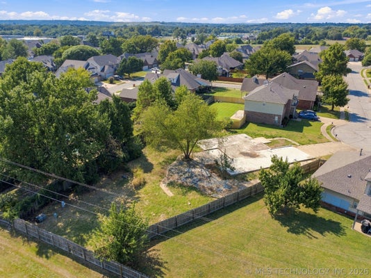 2824 W G ST, JENKS, OK 74037 - Image cf766ed2b777b9620f8f5ccfc7d659a3/3245062167