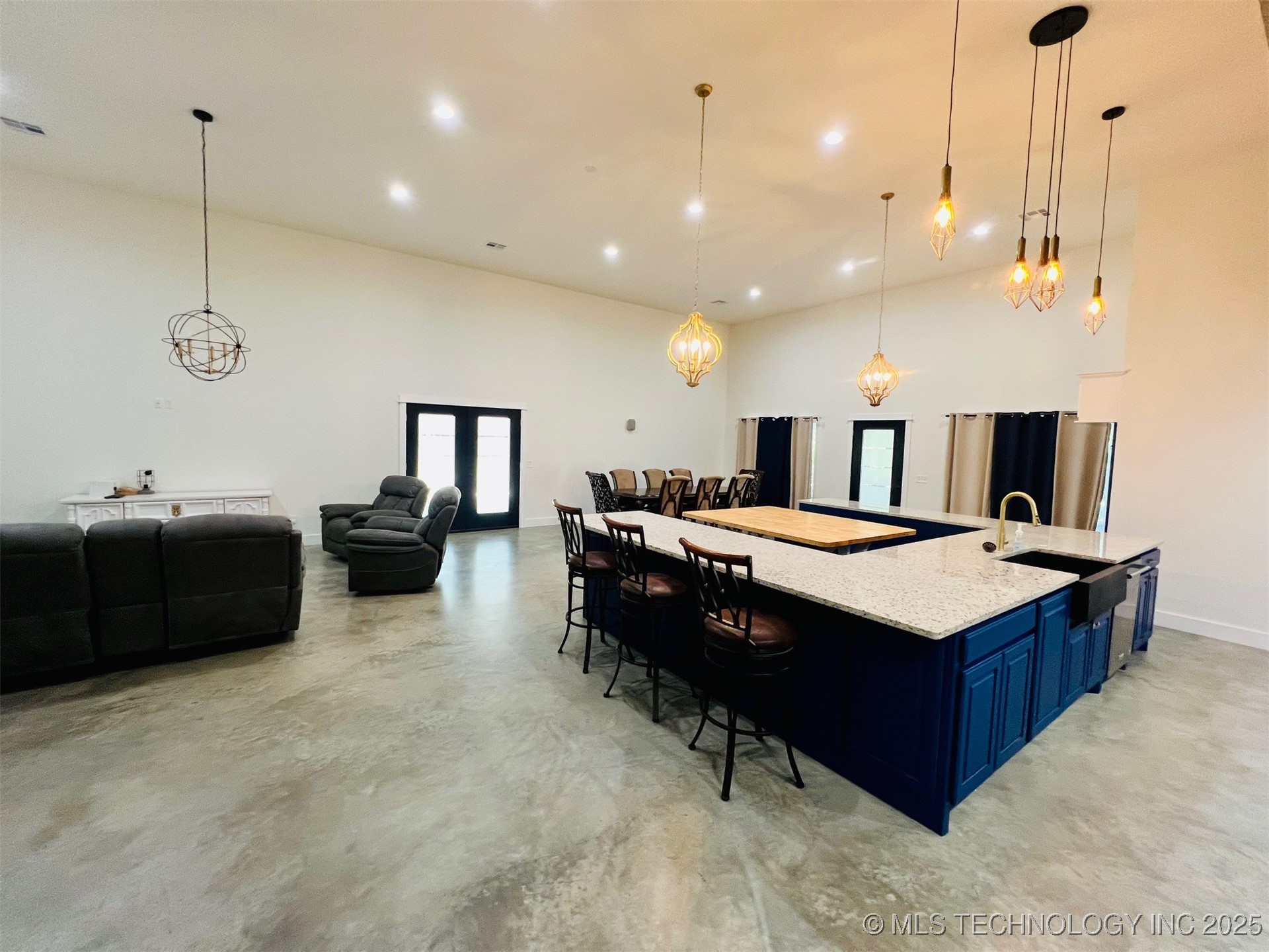 3896 Kiowa Drive