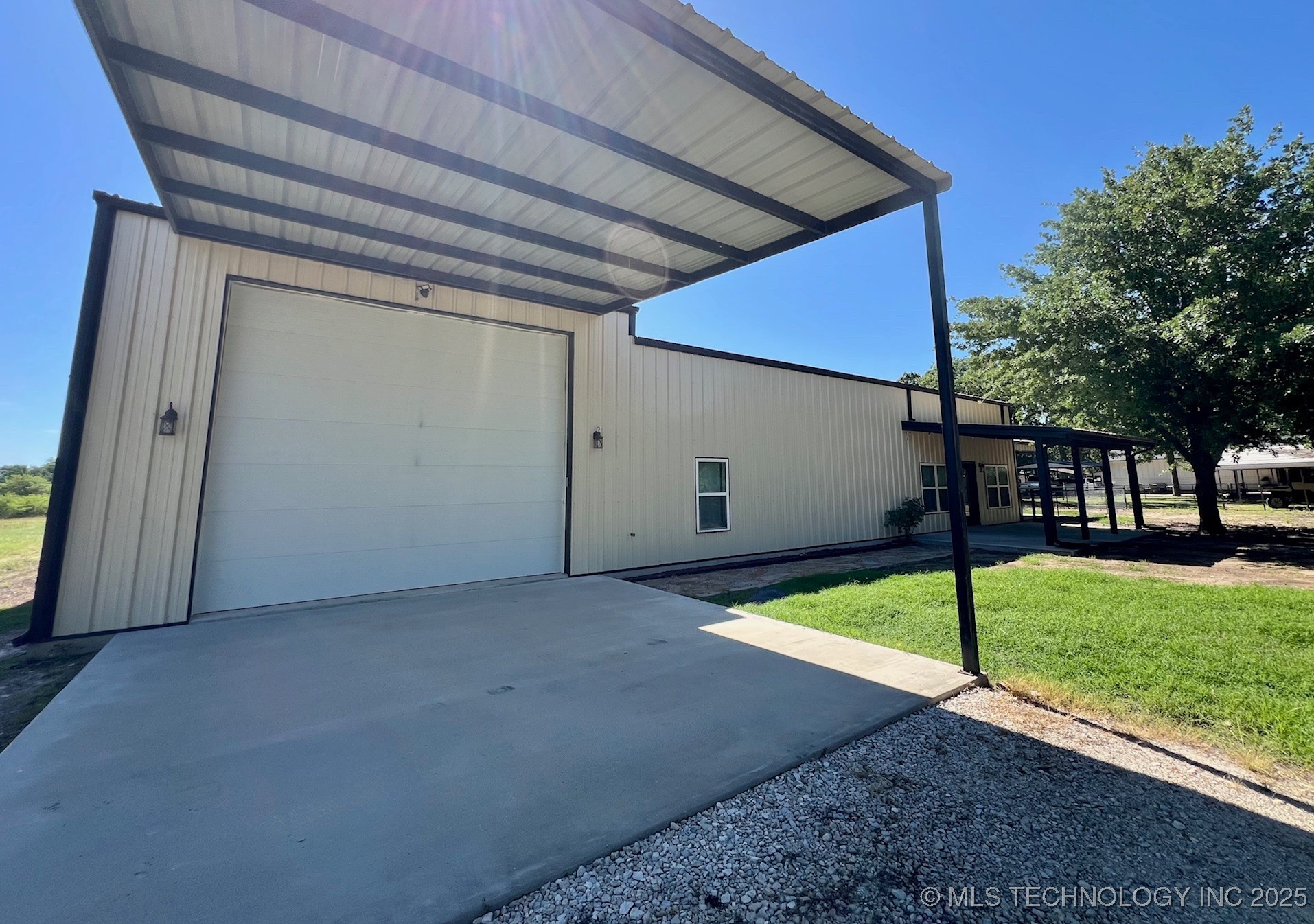 3896 Kiowa Drive