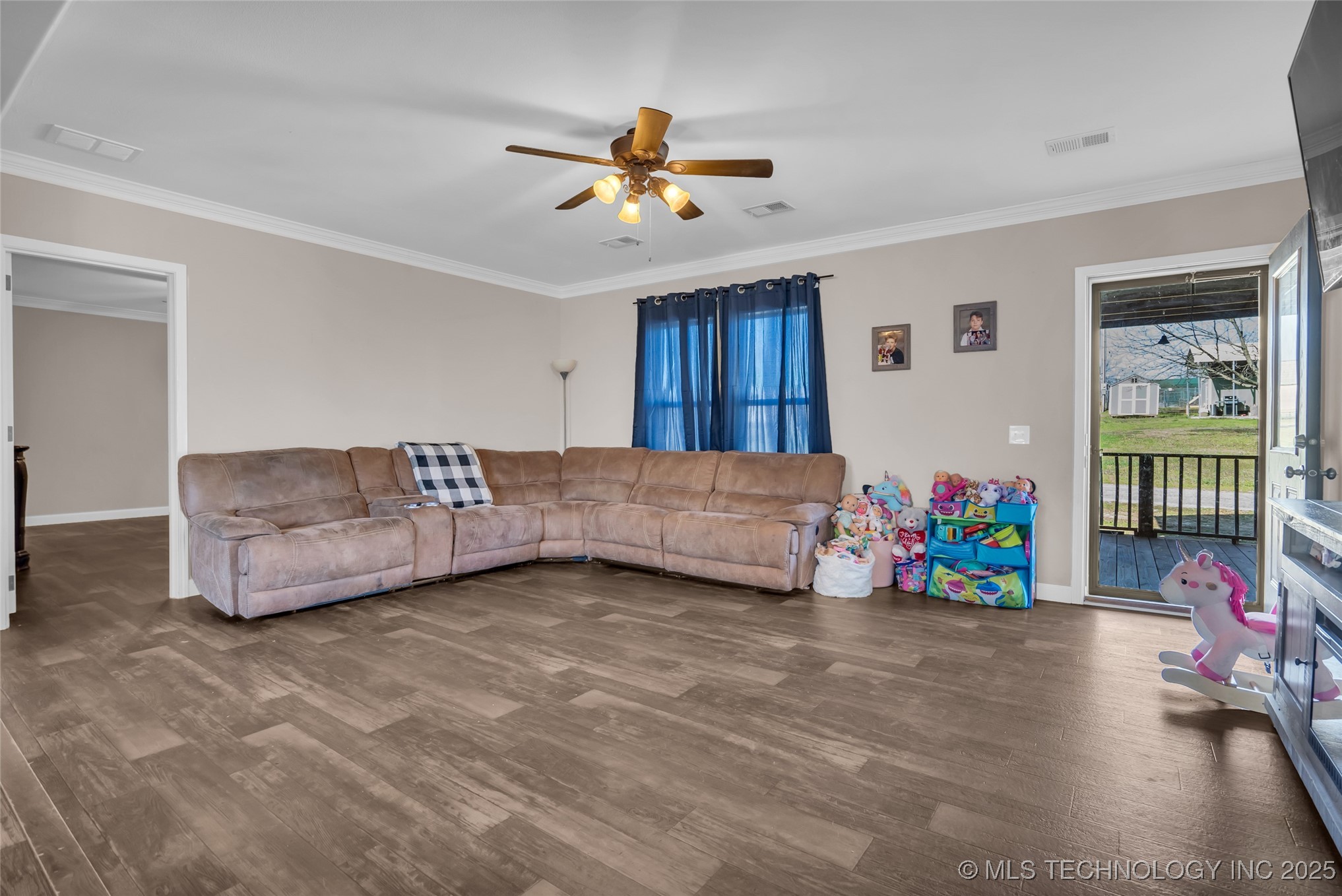 3689 Meadowlark Drive