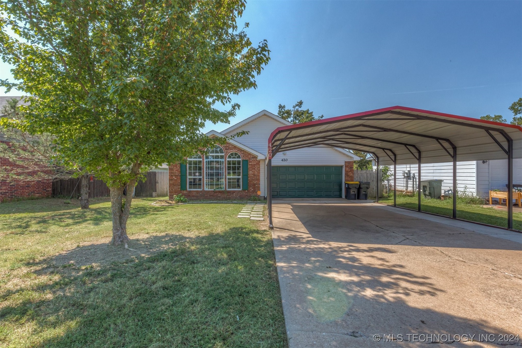 View Coweta, OK 74429 house