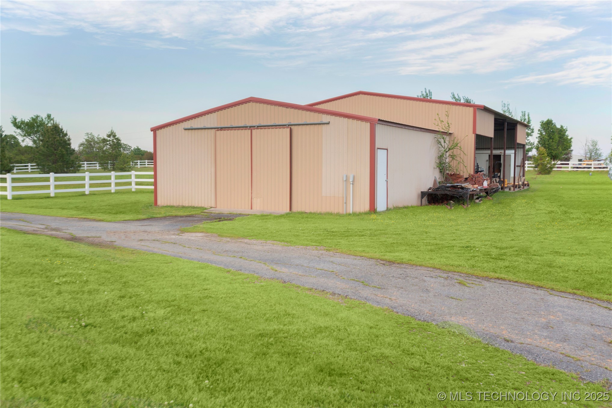 2284 E Roping Road