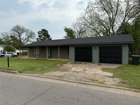 1124 N 12th Avenue Durant OK 74701