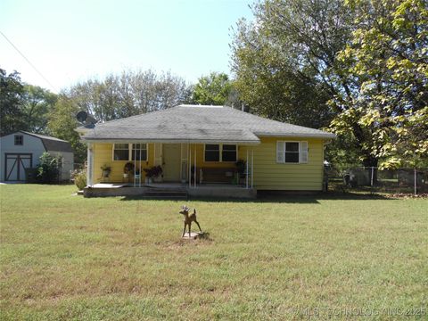 16 North Street Mannsville OK 73447