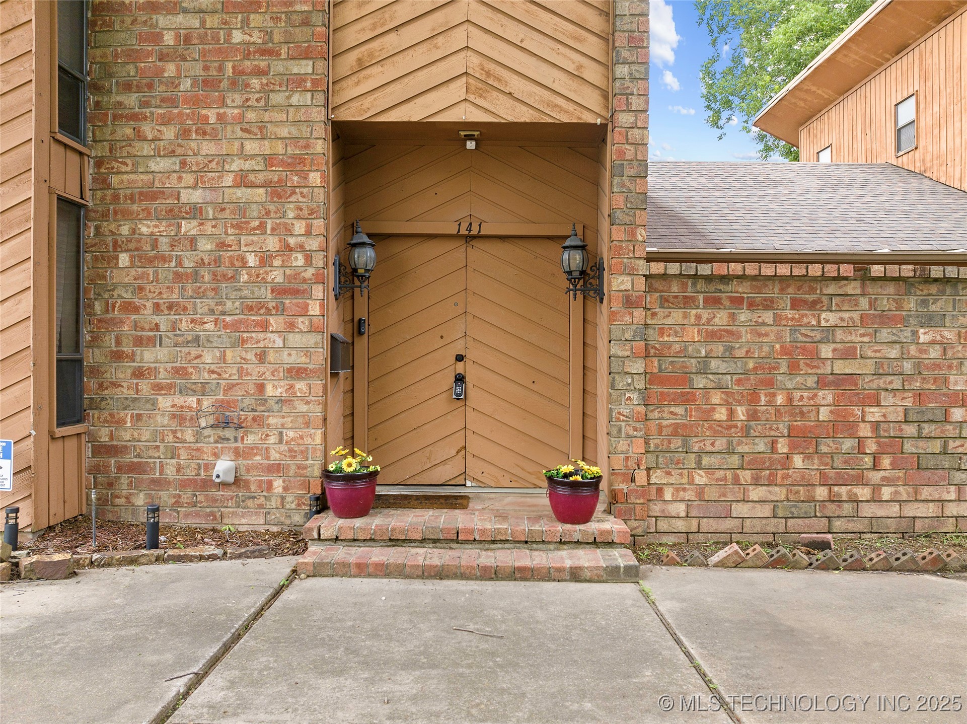 141 G Street SW