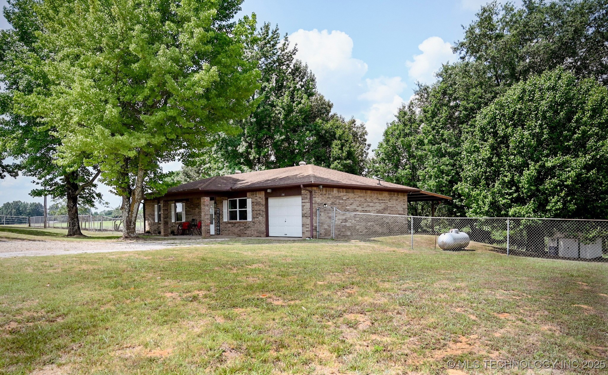 1146 N 4270 Road
