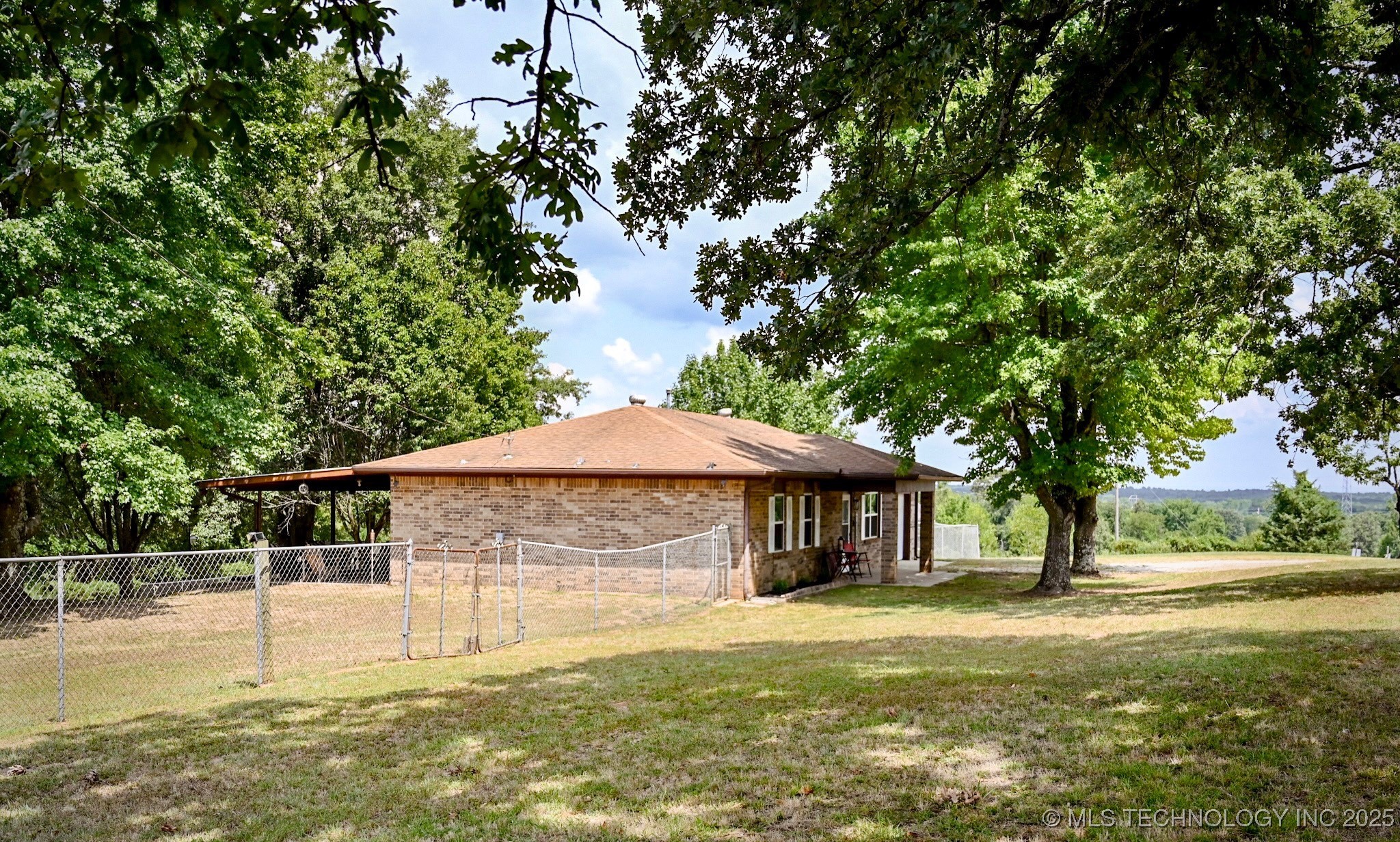 1146 N 4270 Road