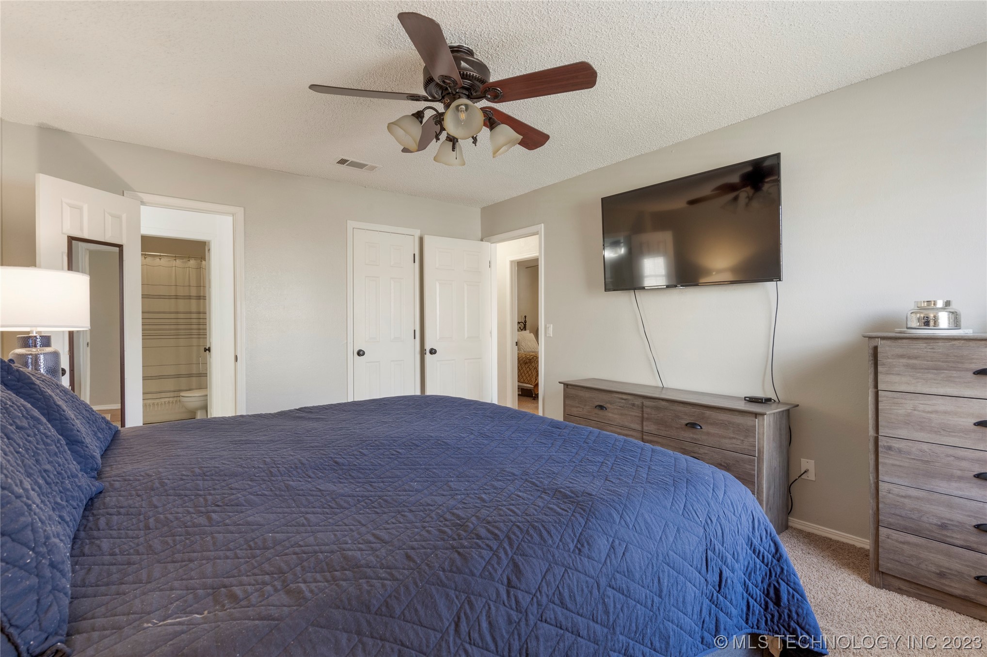 Photo 33 of 47 of 1802 W Laredo Place house