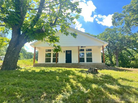 215 N California Atoka OK 74525