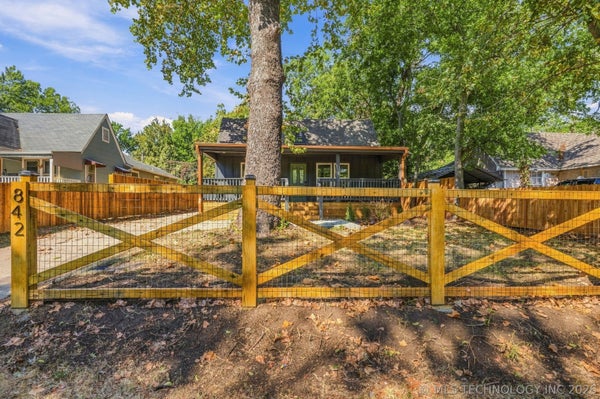 842 N GARY AVE, TULSA, OK 74110 - Image d439baba7ea0a364988d7c7afbca6708/3182969160