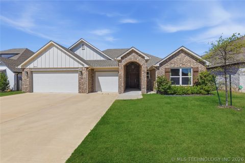 Photo of 10114 S 230th EastAvenue, Broken Arrow, OK 74014 (MLS # 2617100)