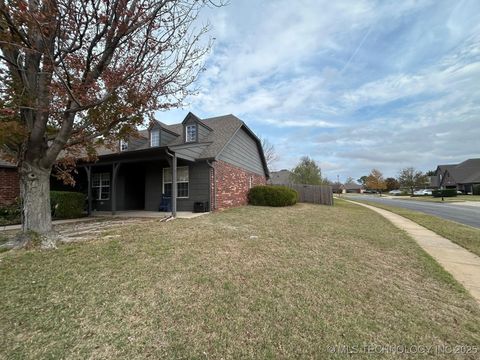 MLS: 2516411