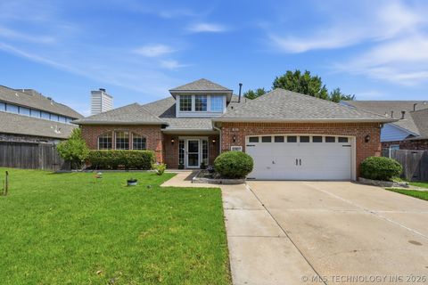Photo of 10907 E 74th Street, Tulsa, OK 74133 (MLS # 2622458)
