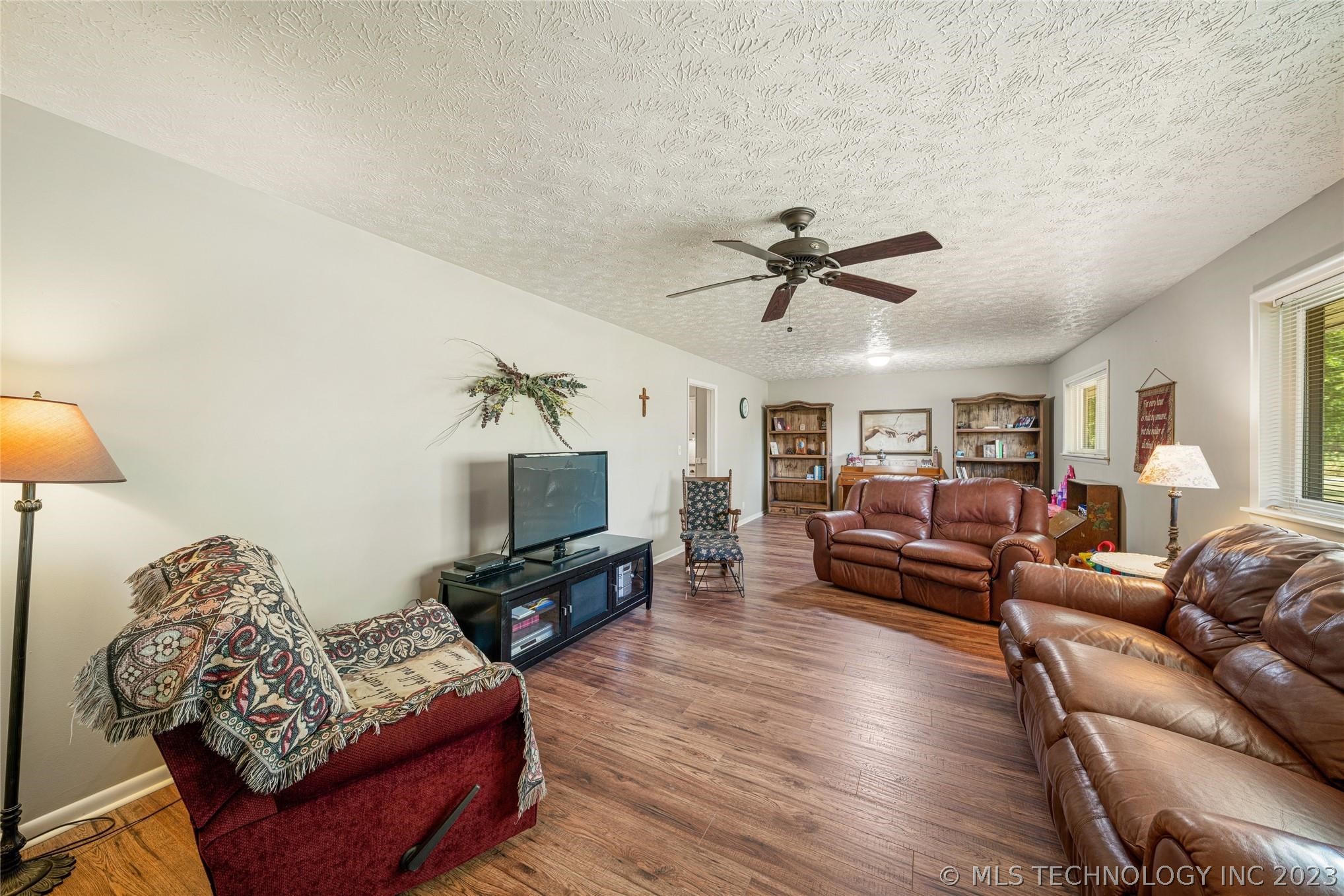 Photo 8 of 42 of 3255 Frederick Road house