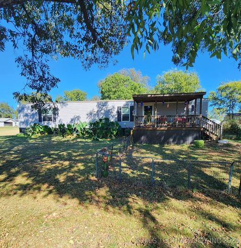 101 S 7th Street Madill OK 73446