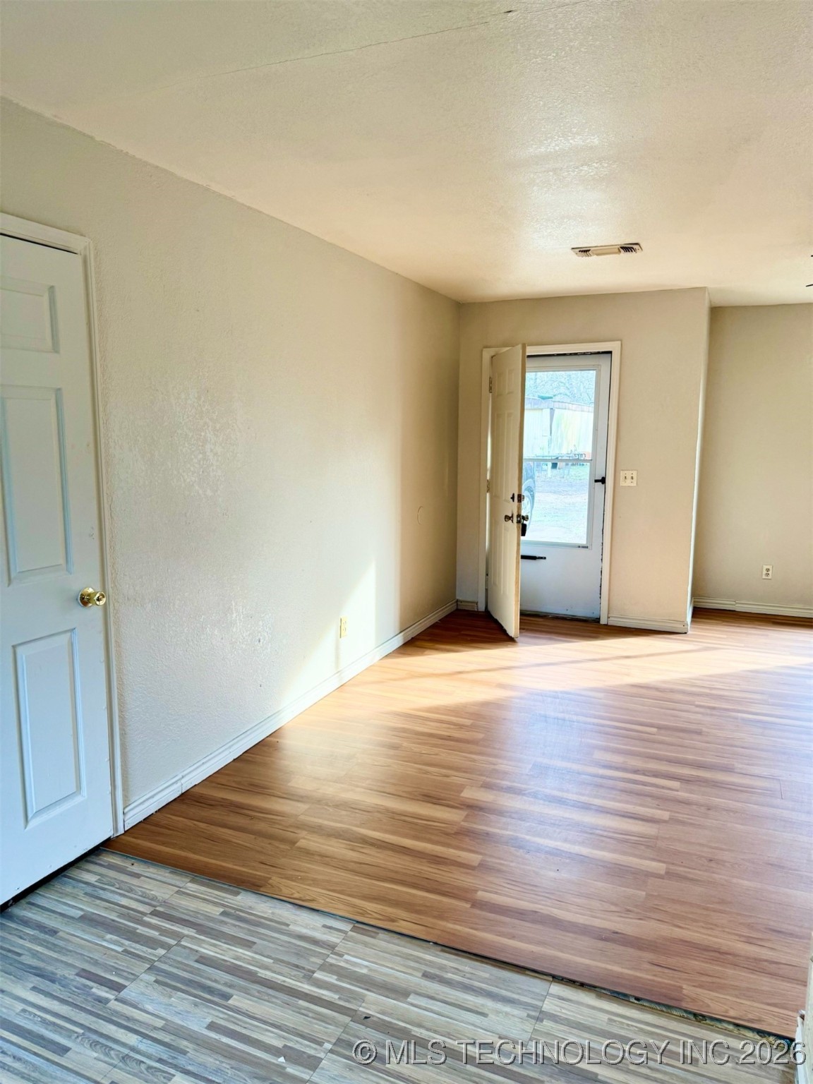 1408 Kiamichi Street