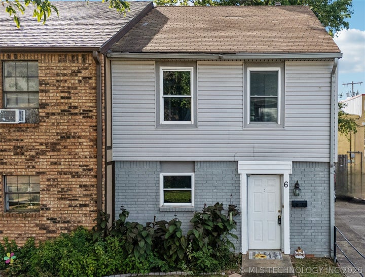 Photo 1 of 26 — 1115 E Jackson Avenue, Sapulpa, OK 74066