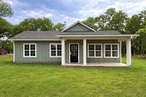 Photo of 12195 Longboard Loop, Kingston, OK 73439 (MLS # 2607930)