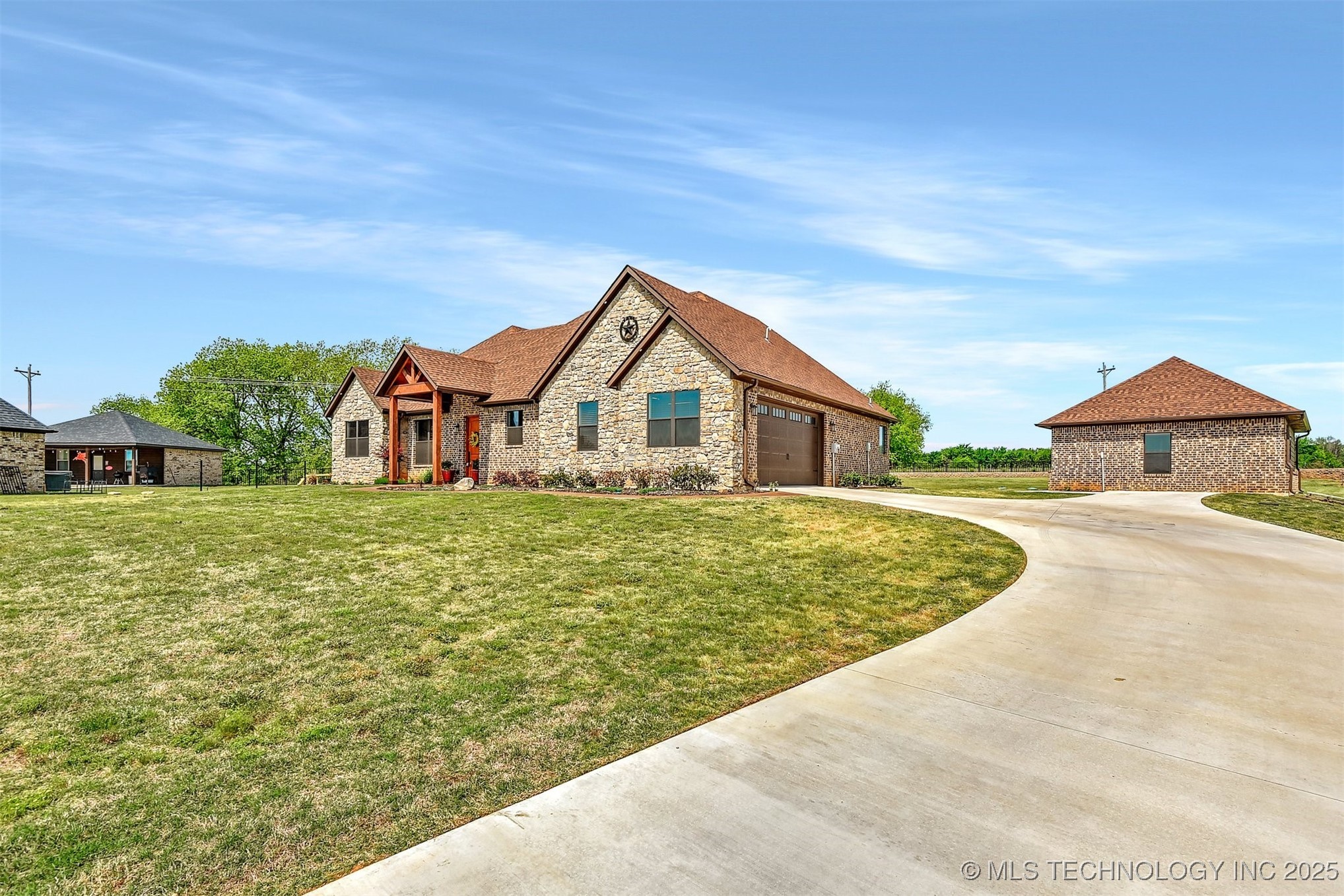 15 N Wilderness Road