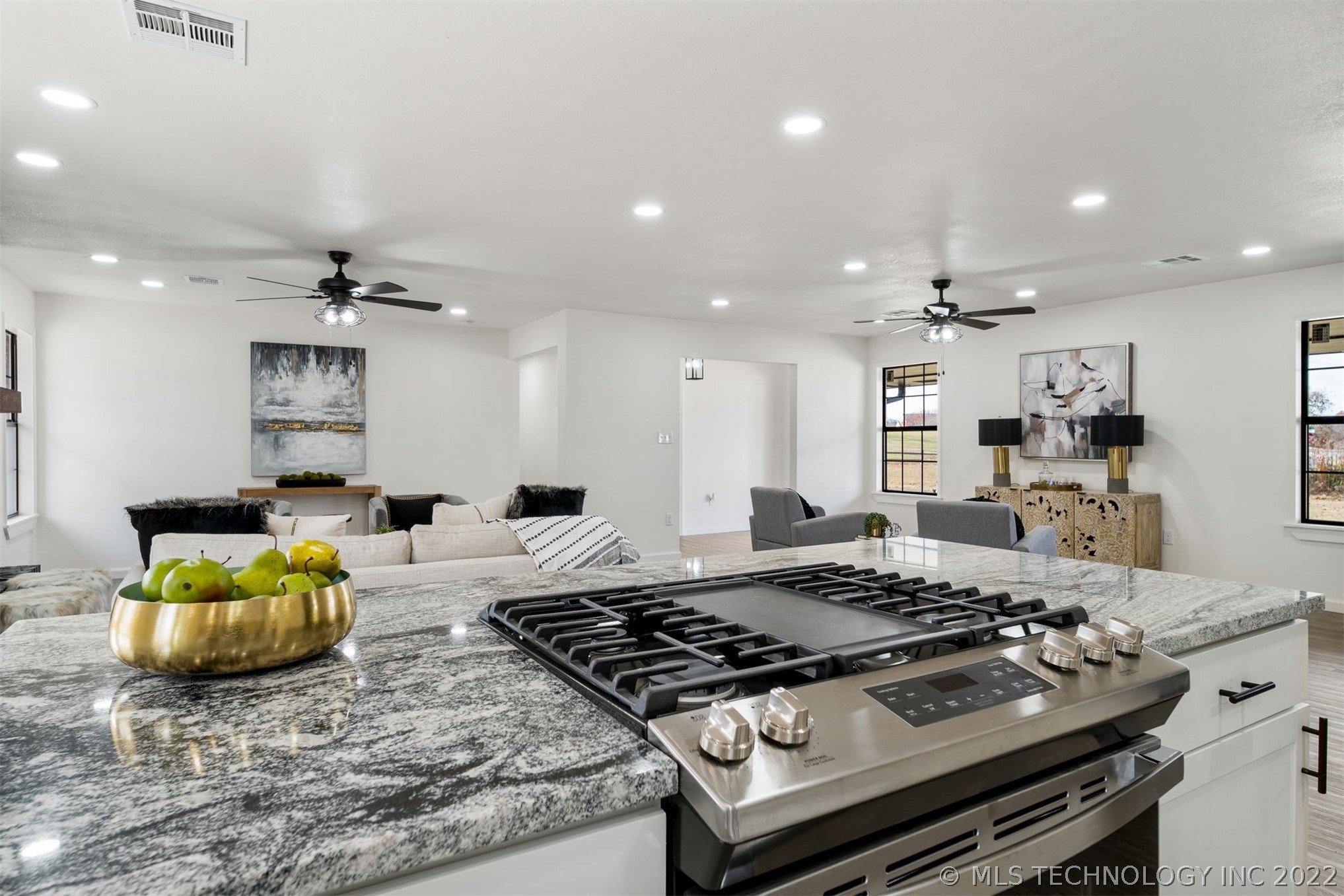 Photo 17 of 30 of 4201 Rolling Meadows Road house