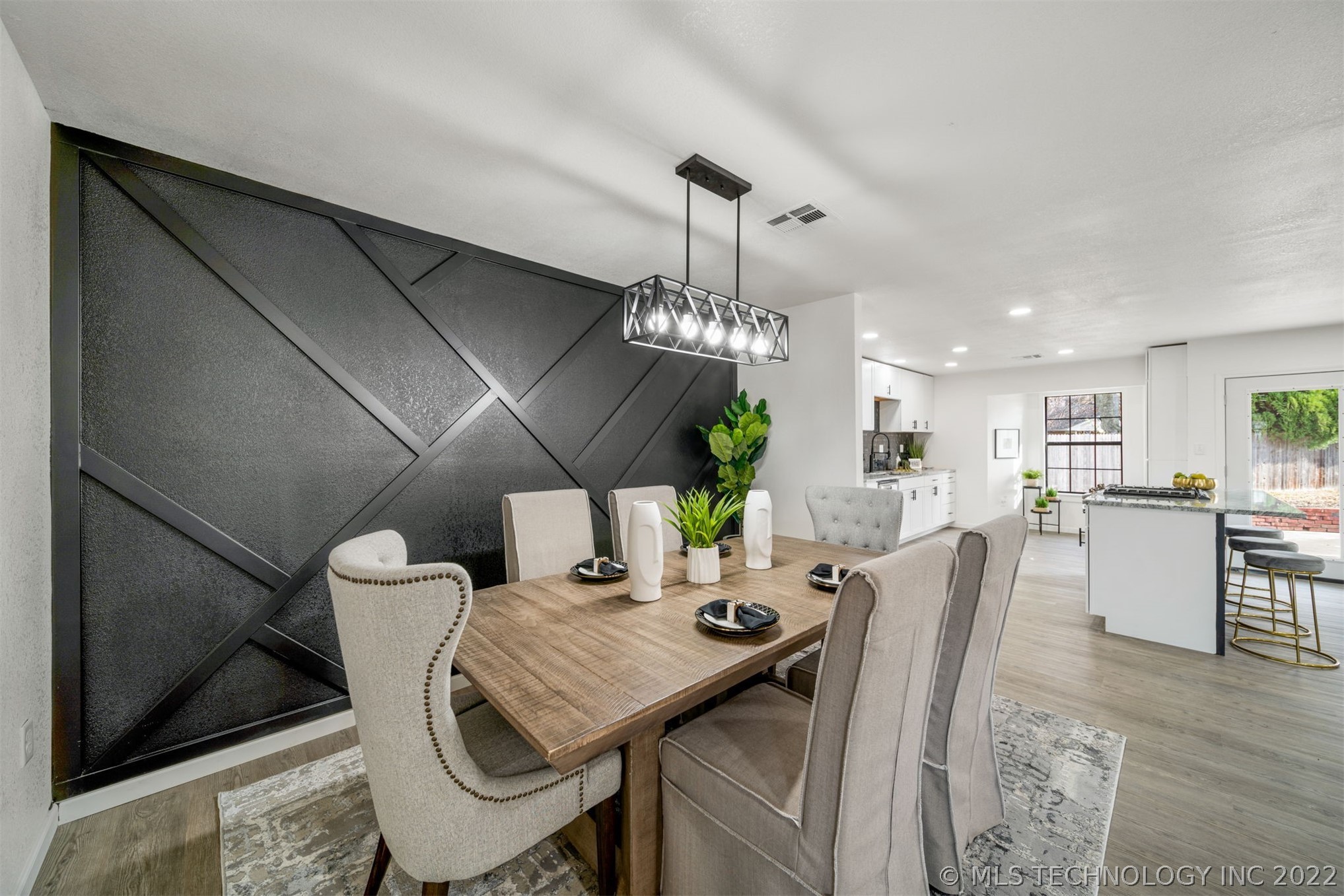Photo 11 of 30 of 4201 Rolling Meadows Road house