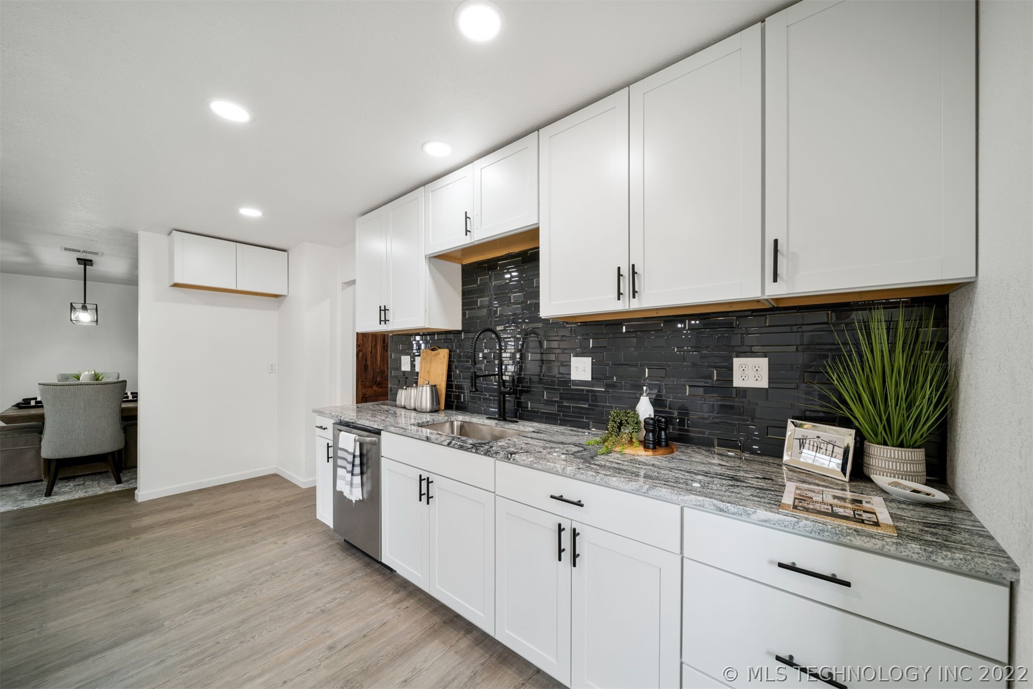 Photo 14 of 30 of 4201 Rolling Meadows Road house